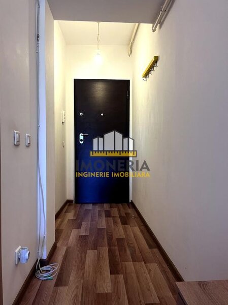Garsoniera 34, parcare inclusa, 600 m metrou Aparatorii Patriei, proprietar