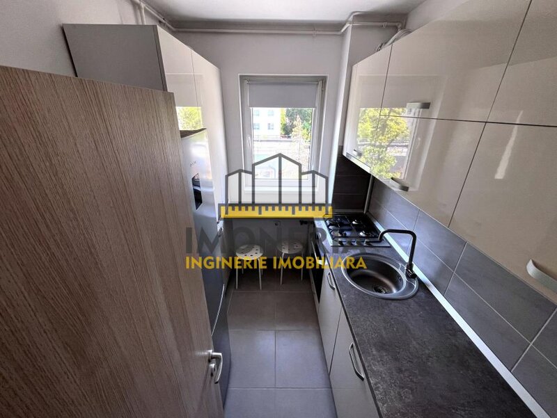 Garsoniera 34, parcare inclusa, 600 m metrou Aparatorii Patriei, proprietar
